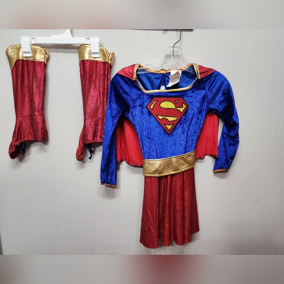 Super Girl Costume Medium 8 - 10 Halloween Superman Super Hero Youth Blue Red C5 - Picture 1 of 6